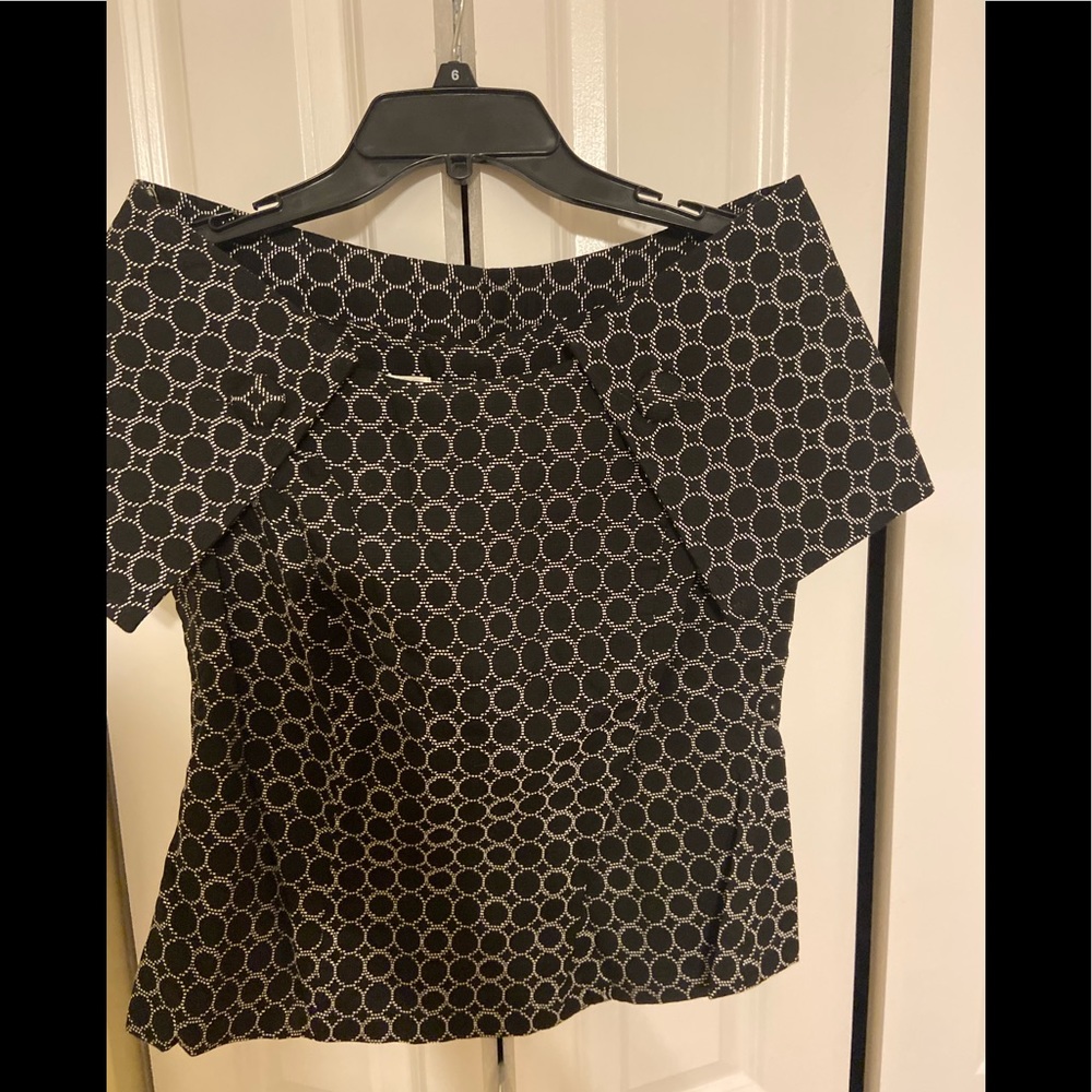 New Summer classy top! You can wear it 2 ways